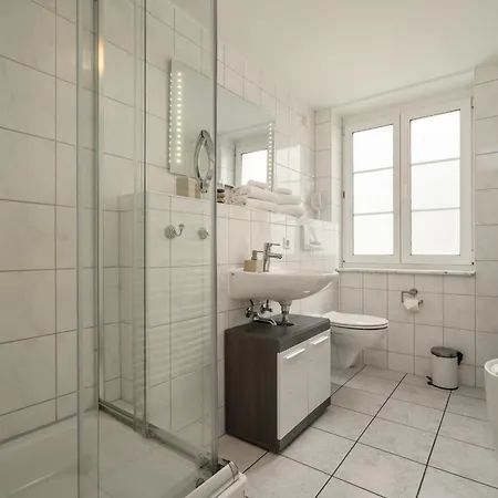 Jette - Modernes An Der Mueritz ヴァーレン